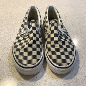 Women’s Vans checkerboard canvas slip on sneakers. Size 7.5.